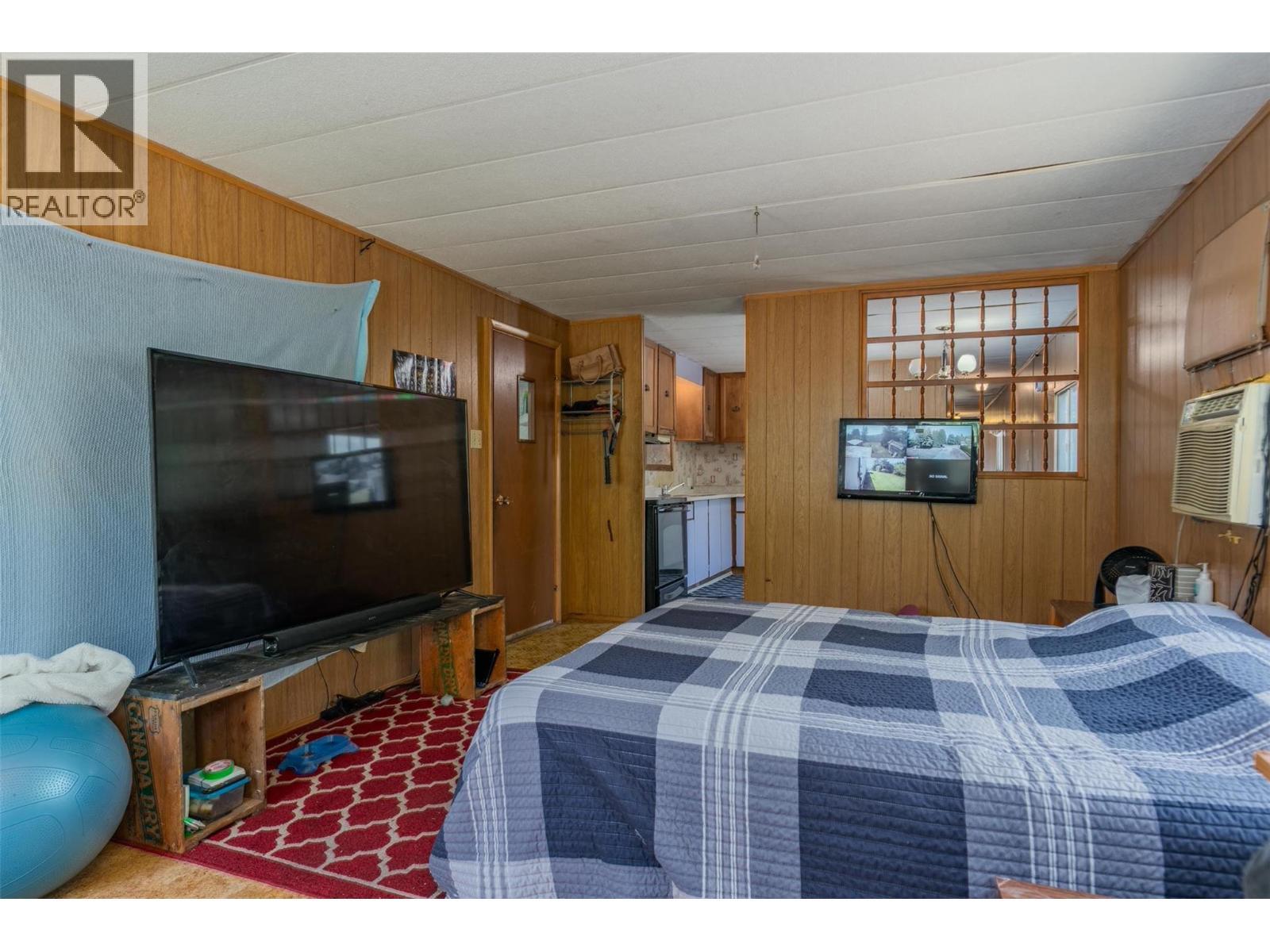 126 100Th Street, Castlegar, BC