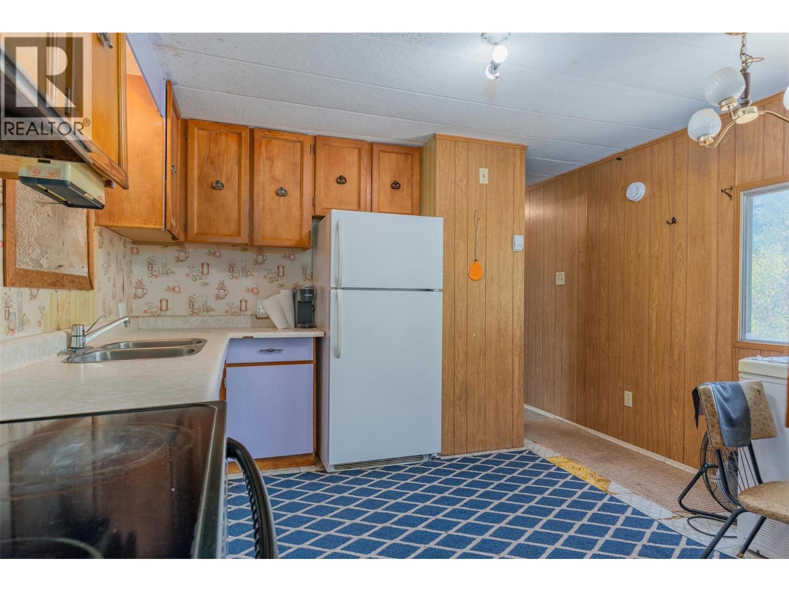 126 100Th Street, Castlegar, BC