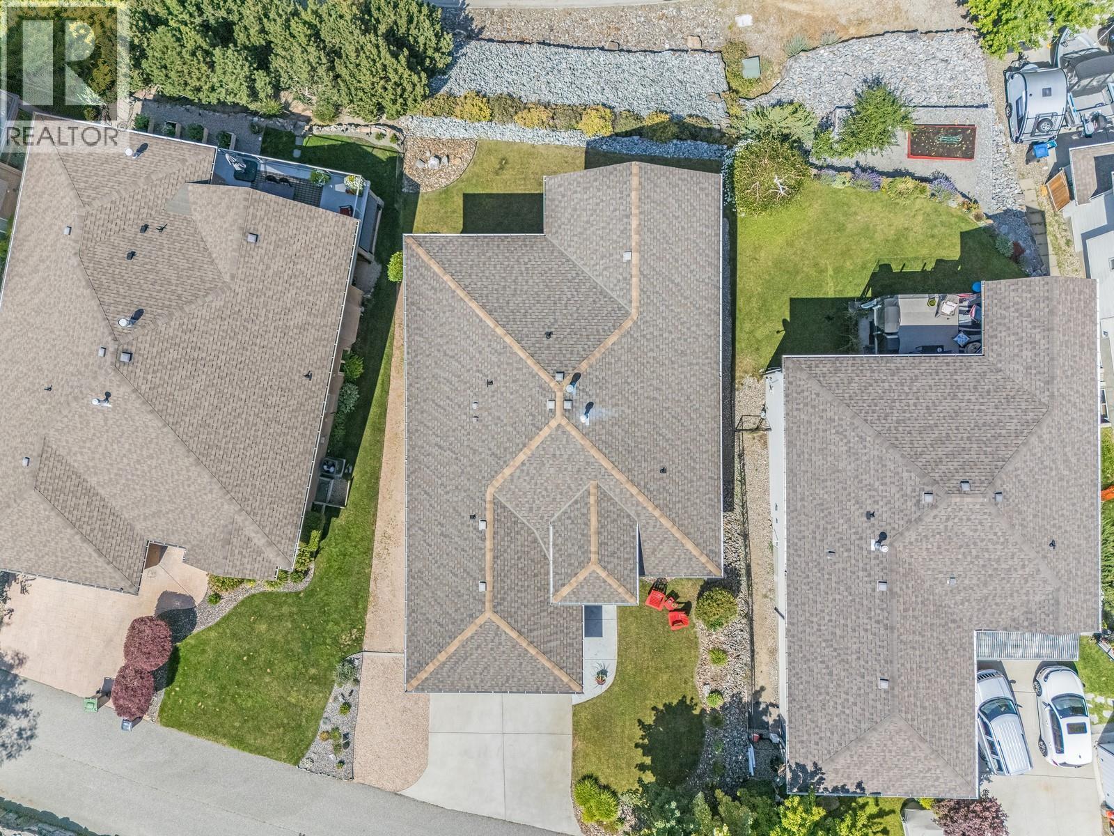 610 Arrowleaf Lane, Kelowna, BC - Outdoor