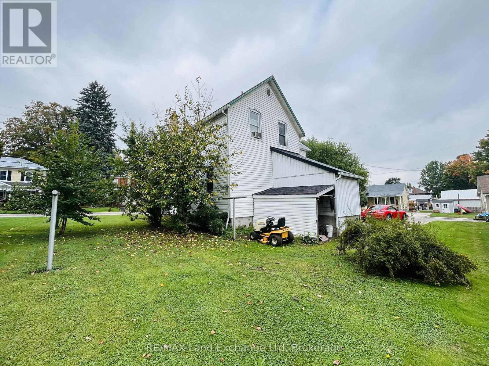 81 Patrick Street E, North Huron (Wingham), ON - Outdoor