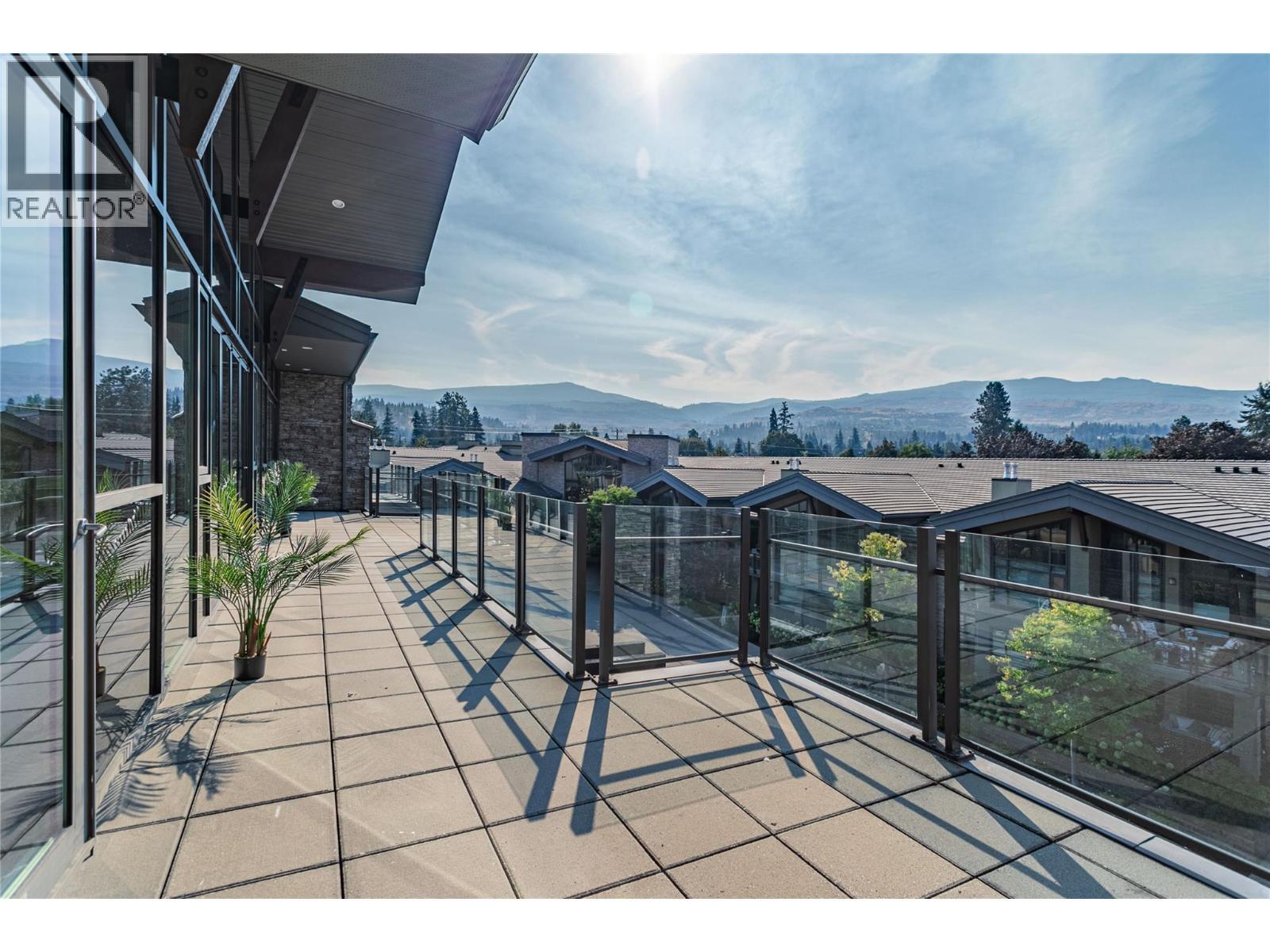 580 Sarsons Road Unit# 407, Kelowna, BC - Outdoor With Balcony
