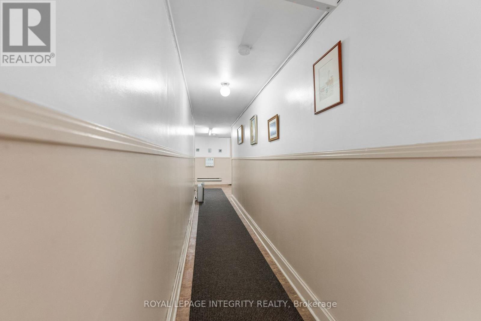 228-232 Raglan Street S, Renfrew, ON