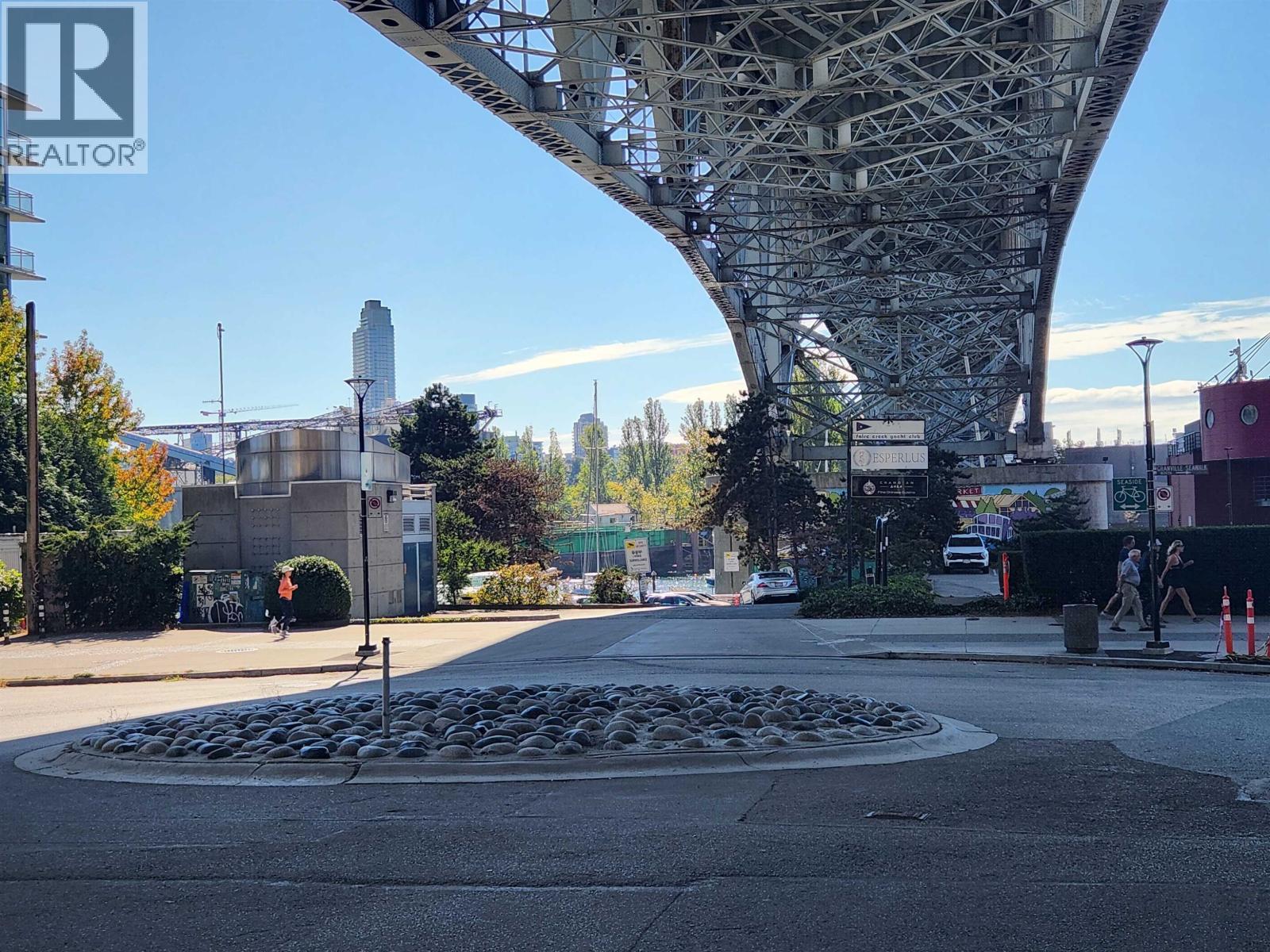 1471 Continental Street, Vancouver, BC