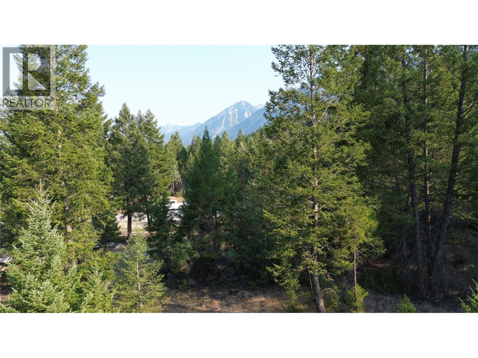 4962 Saddlewood Lane, Radium Hot Springs, BC
