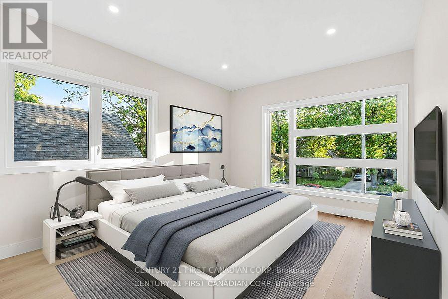 858 William Street, London East (East B), ON - Indoor Photo Showing Bedroom