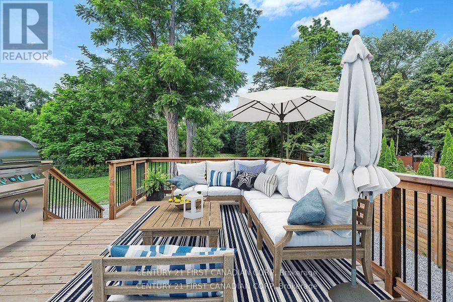 858 William Street, London East (East B), ON - Outdoor With Deck Patio Veranda