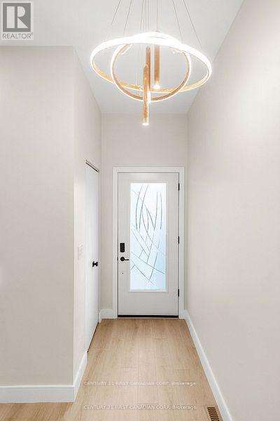 858 William Street, London East (East B), ON - Indoor Photo Showing Other Room