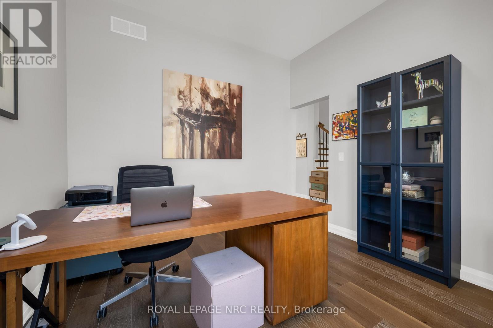 8 Hilda Street, Welland (N. Welland), ON - Indoor Photo Showing Office