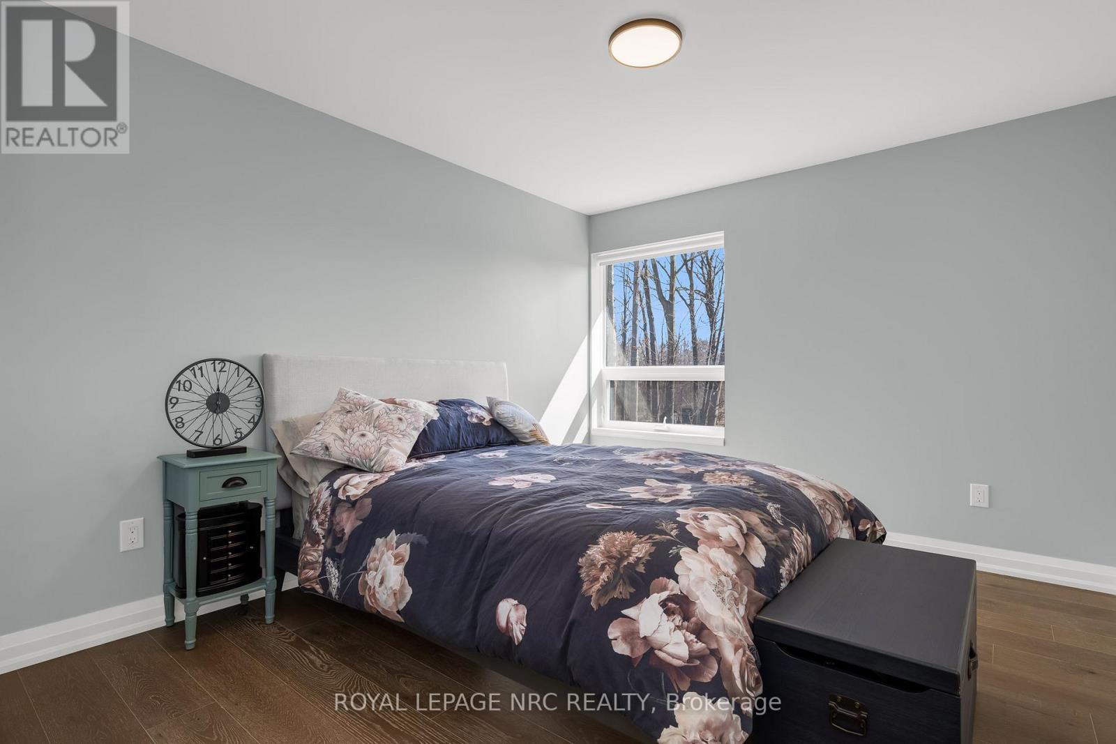 8 Hilda Street, Welland (N. Welland), ON - Indoor Photo Showing Bedroom
