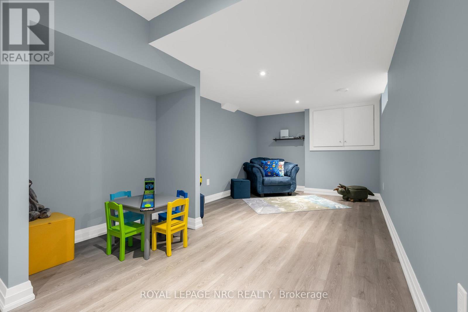 8 Hilda Street, Welland (N. Welland), ON - Indoor Photo Showing Other Room