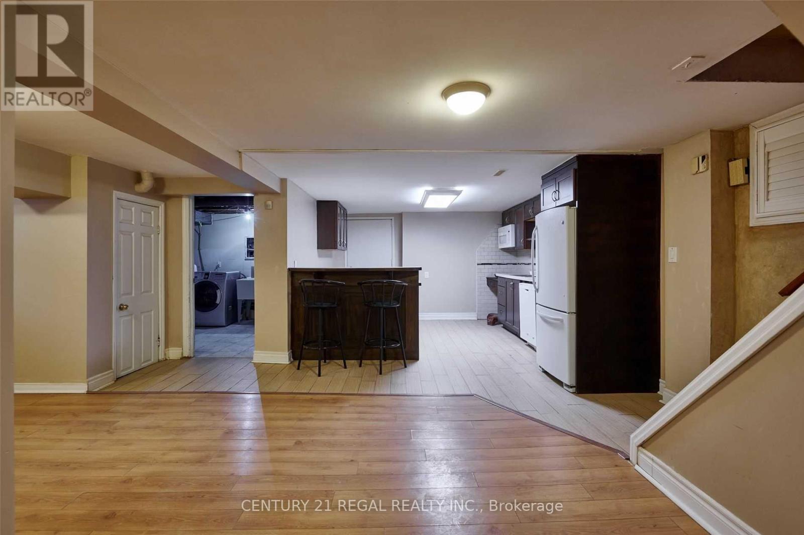 Bsmt - 559 Mccowan Road, Toronto, ON - Indoor