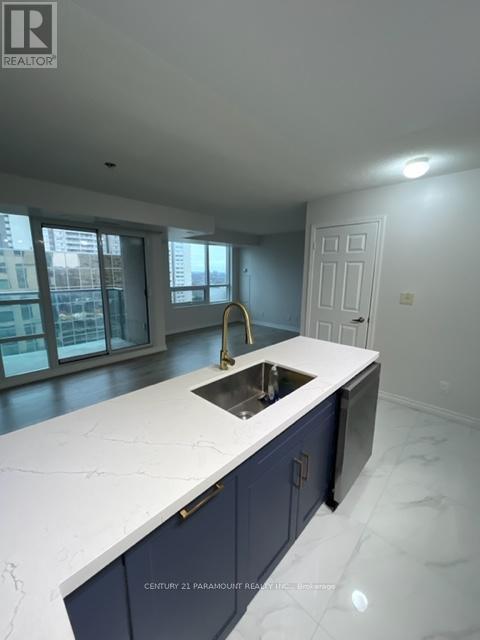 1202 - 208 Enfield Place, Mississauga, ON - Indoor