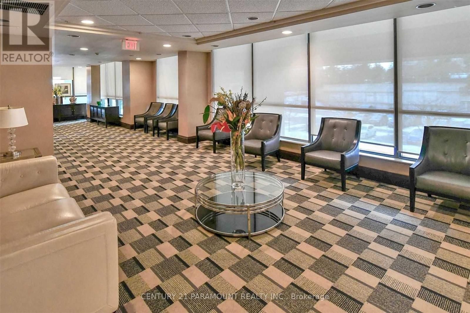 1202 - 208 Enfield Place, Mississauga, ON - Indoor