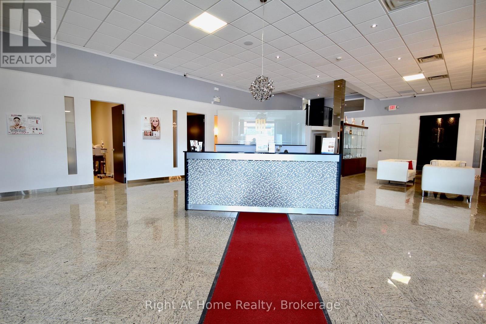 4169 King Street E, Kitchener, ON