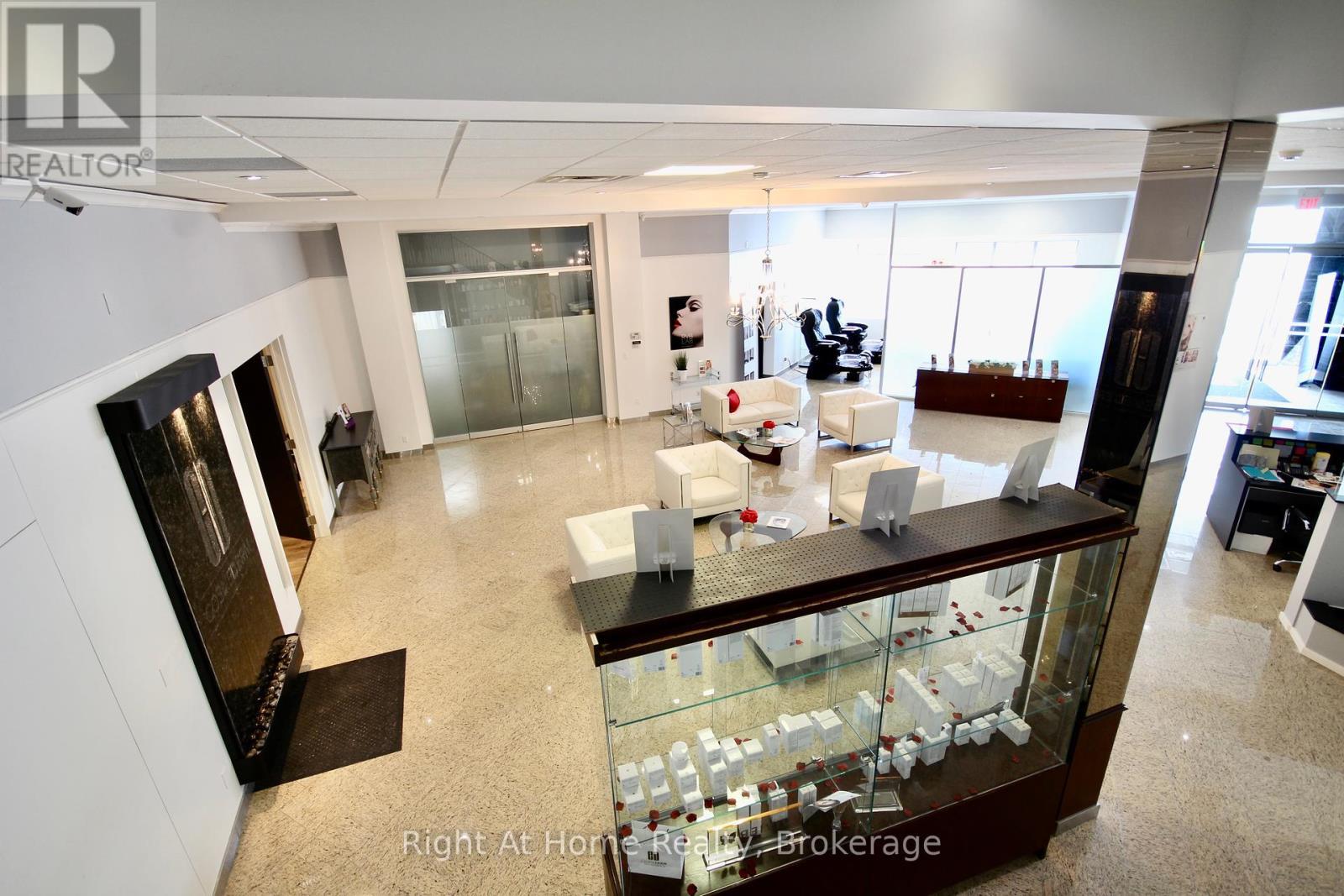 4169 King Street E, Kitchener, ON