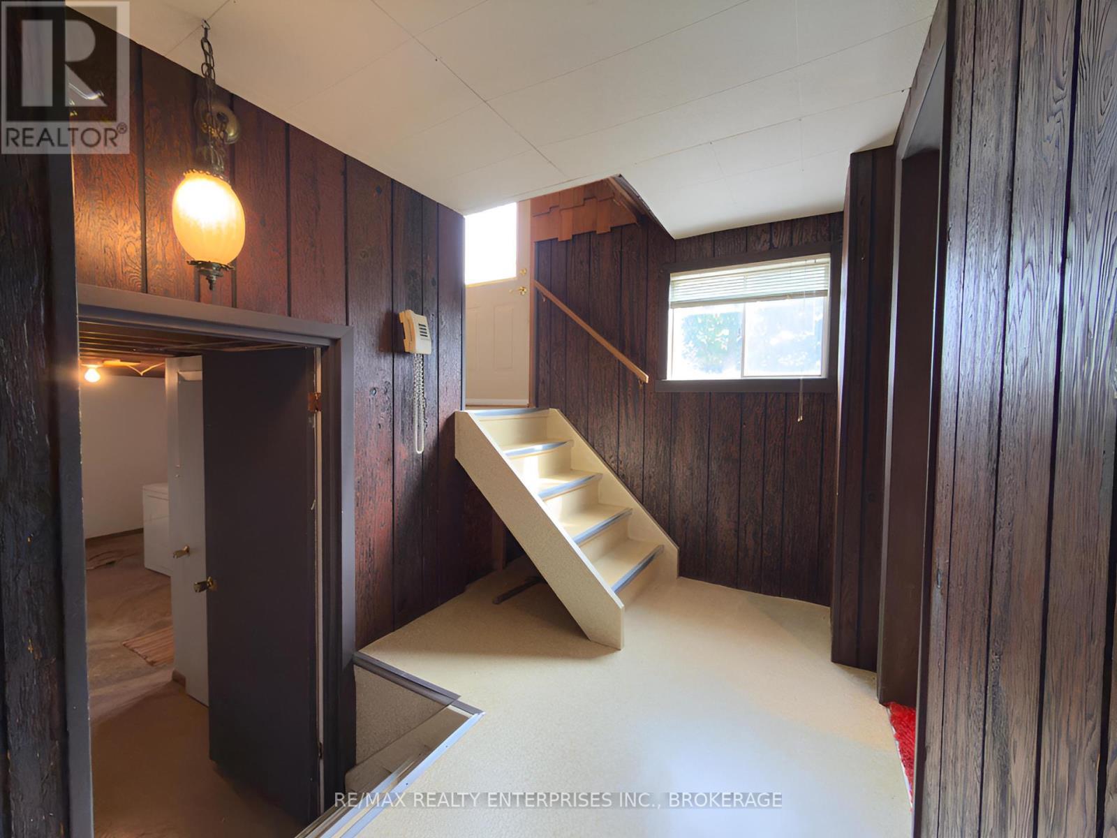 987 Steele Street, Port Colborne (Main Street), ON - Indoor Photo Showing Other Room