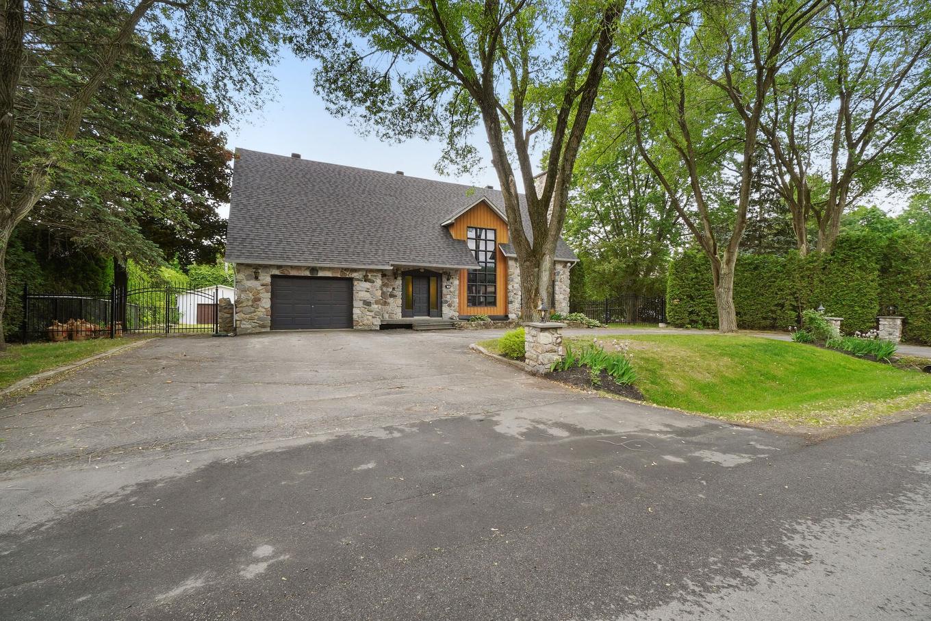 Frontage - 165 32E Avenue, Terrebonne (Terrebonne), QC - Outdoor