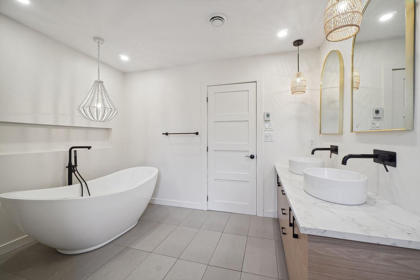 Bathroom - 165 32E Avenue, Terrebonne (Terrebonne), QC - Indoor Photo Showing Bathroom