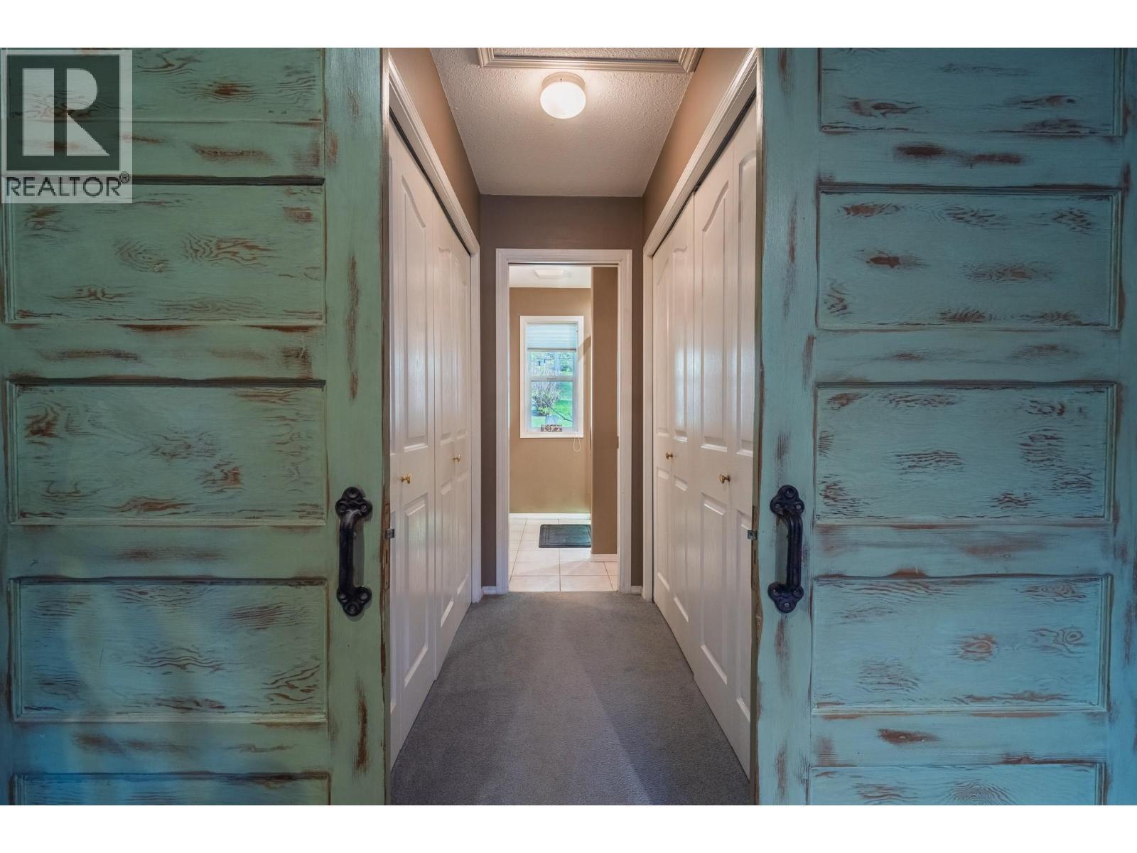 610 Strathmore Avenue, Greenwood, BC - Indoor Photo Showing Other Room