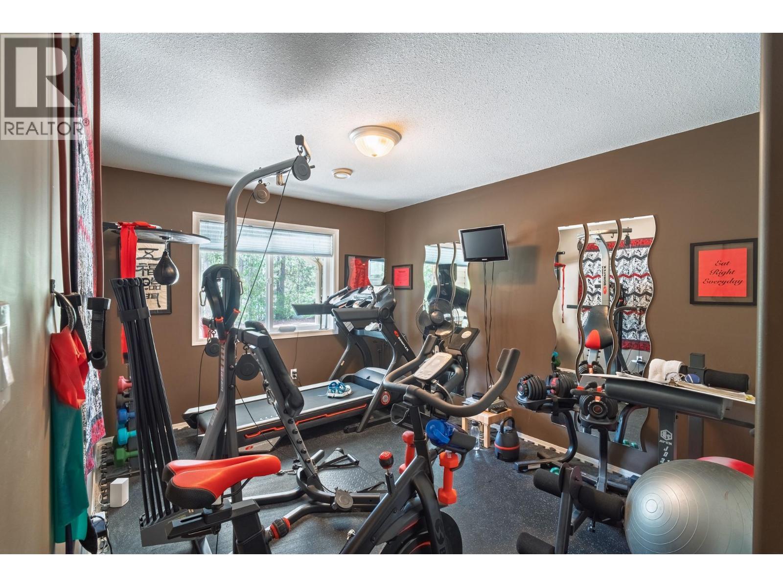 610 Strathmore Avenue, Greenwood, BC - Indoor Photo Showing Gym Room