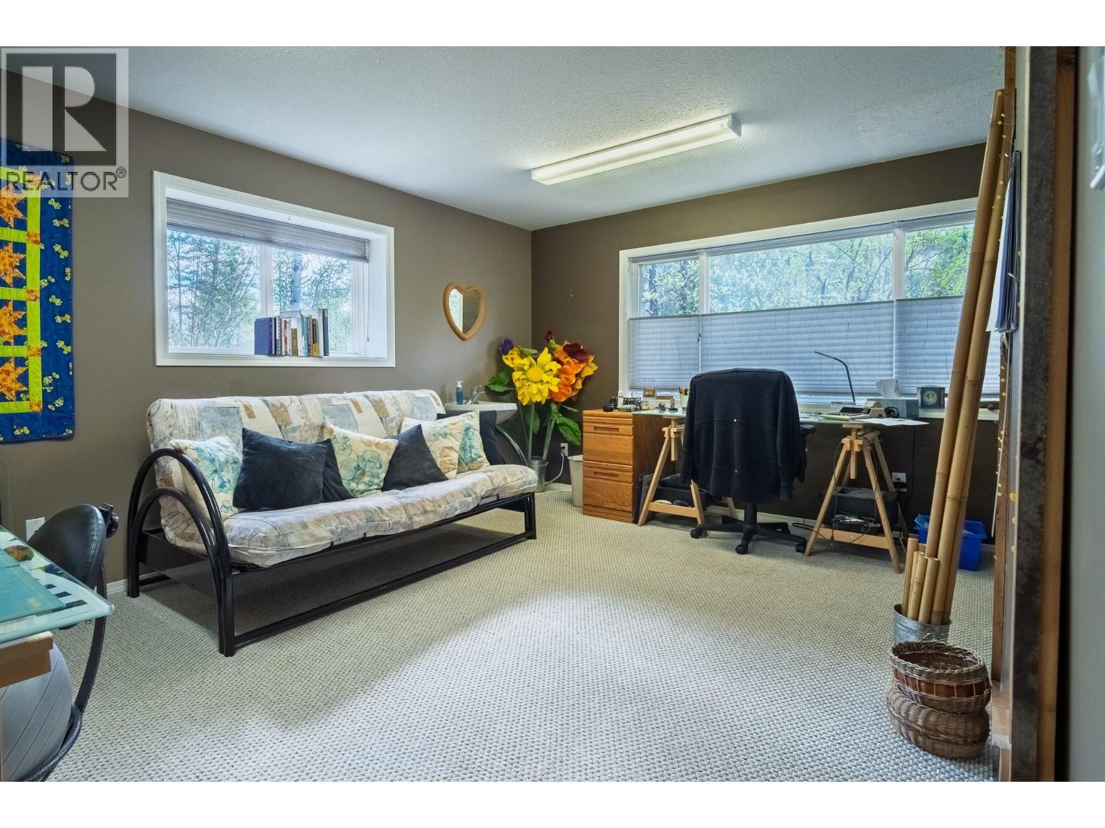 610 Strathmore Avenue, Greenwood, BC - Indoor