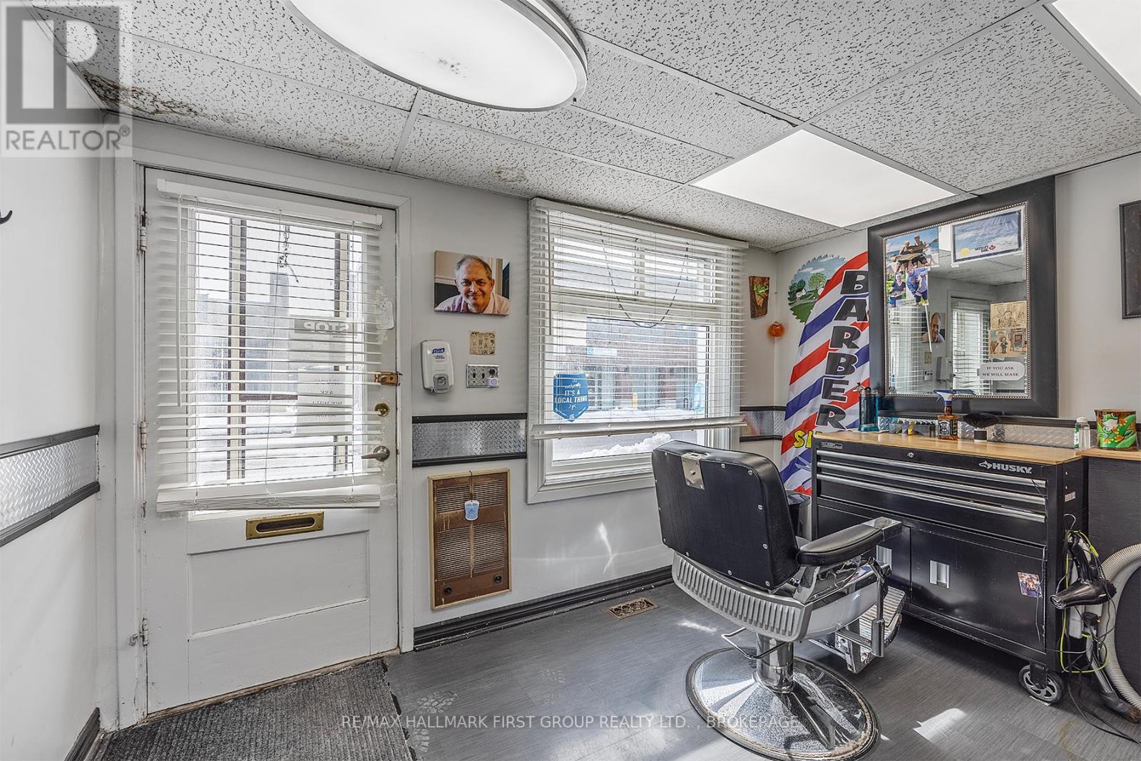 19/21 Dundas Street W, Greater Napanee (Greater Napanee), ON