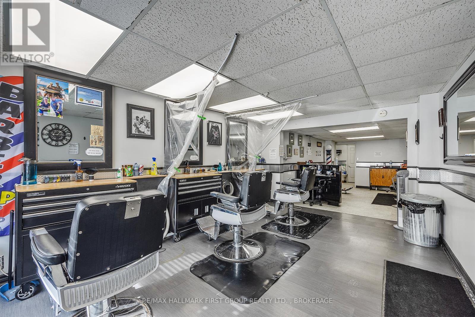 19/21 Dundas Street W, Greater Napanee (Greater Napanee), ON