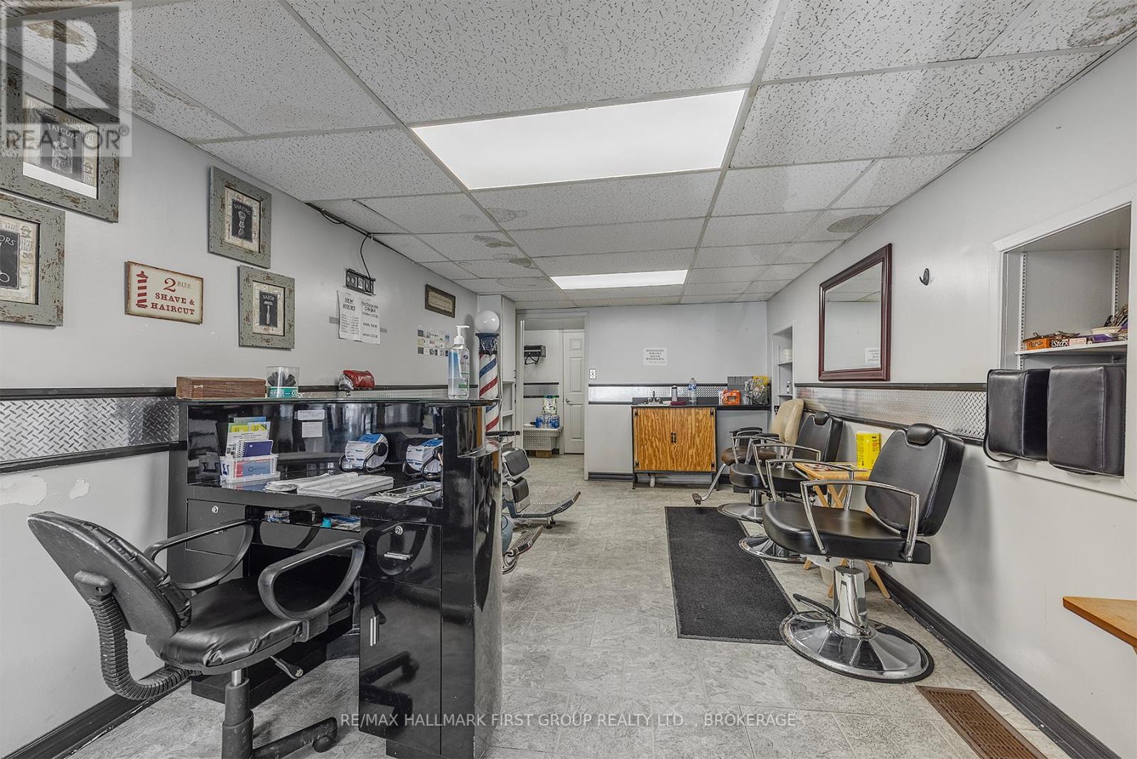 19/21 Dundas Street W, Greater Napanee (Greater Napanee), ON