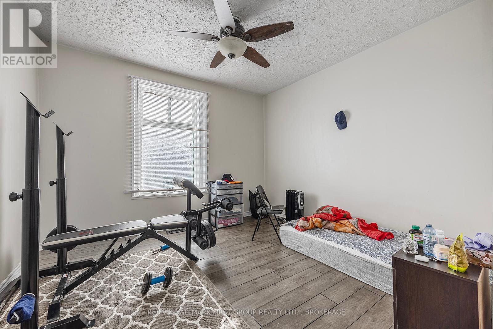 19/21 Dundas Street W, Greater Napanee (Greater Napanee), ON