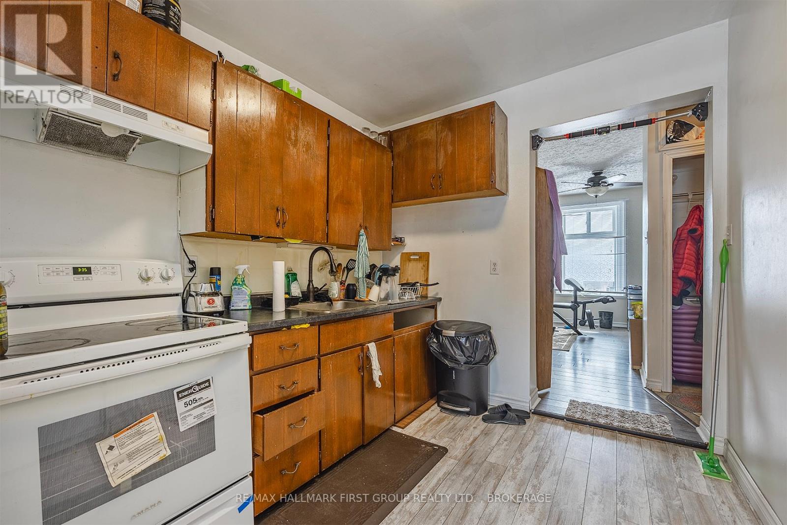 19/21 Dundas Street W, Greater Napanee (Greater Napanee), ON