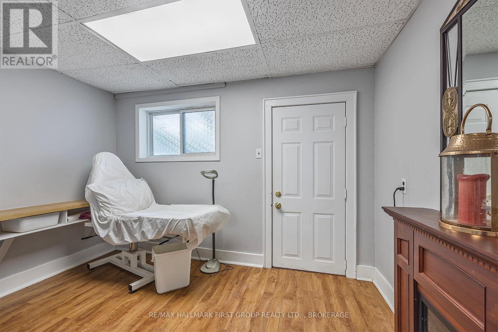 19/21 Dundas Street W, Greater Napanee (Greater Napanee), ON