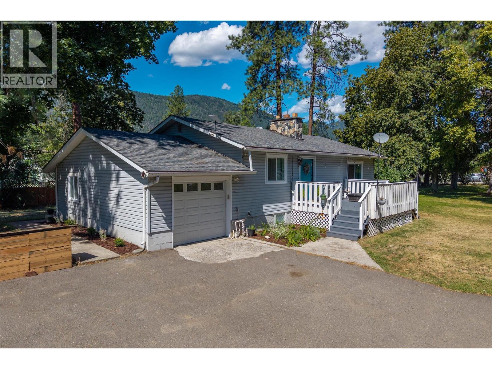 268 Mclure Ferry Road, Mclure, BC - Outdoor