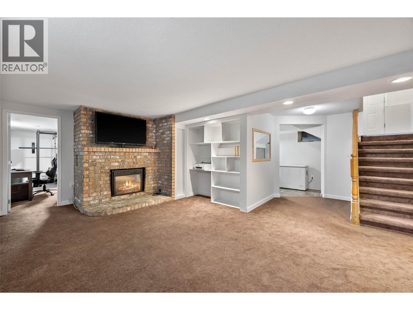 268 Mclure Ferry Road, Mclure, BC - Indoor Photo Showing Other Room With Fireplace
