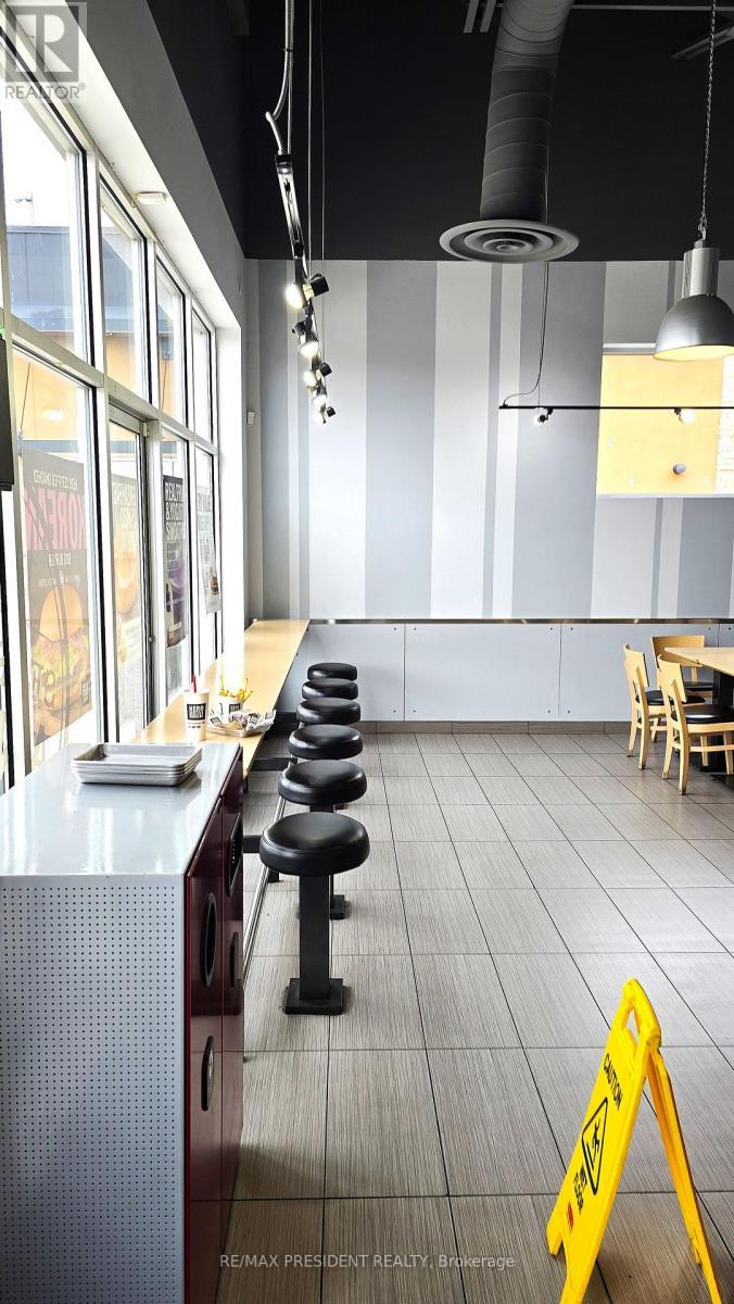 5 - 2969 Argentia Road, Mississauga, ON