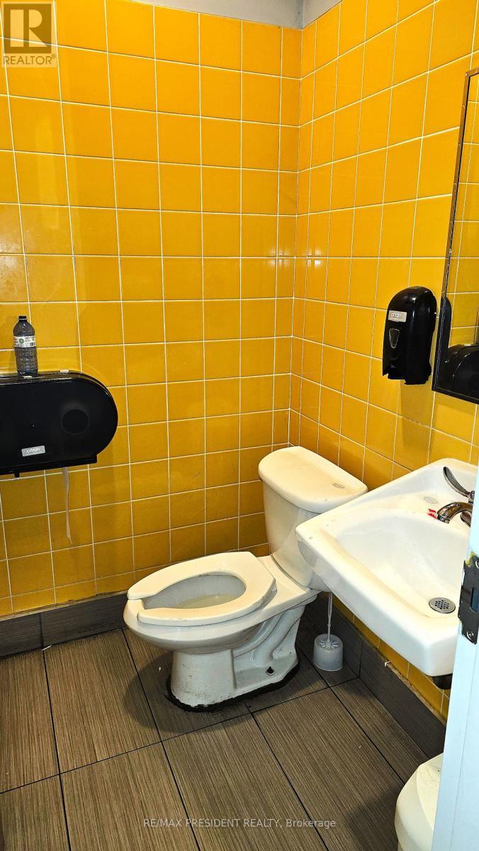 5 - 2969 Argentia Road, Mississauga, ON