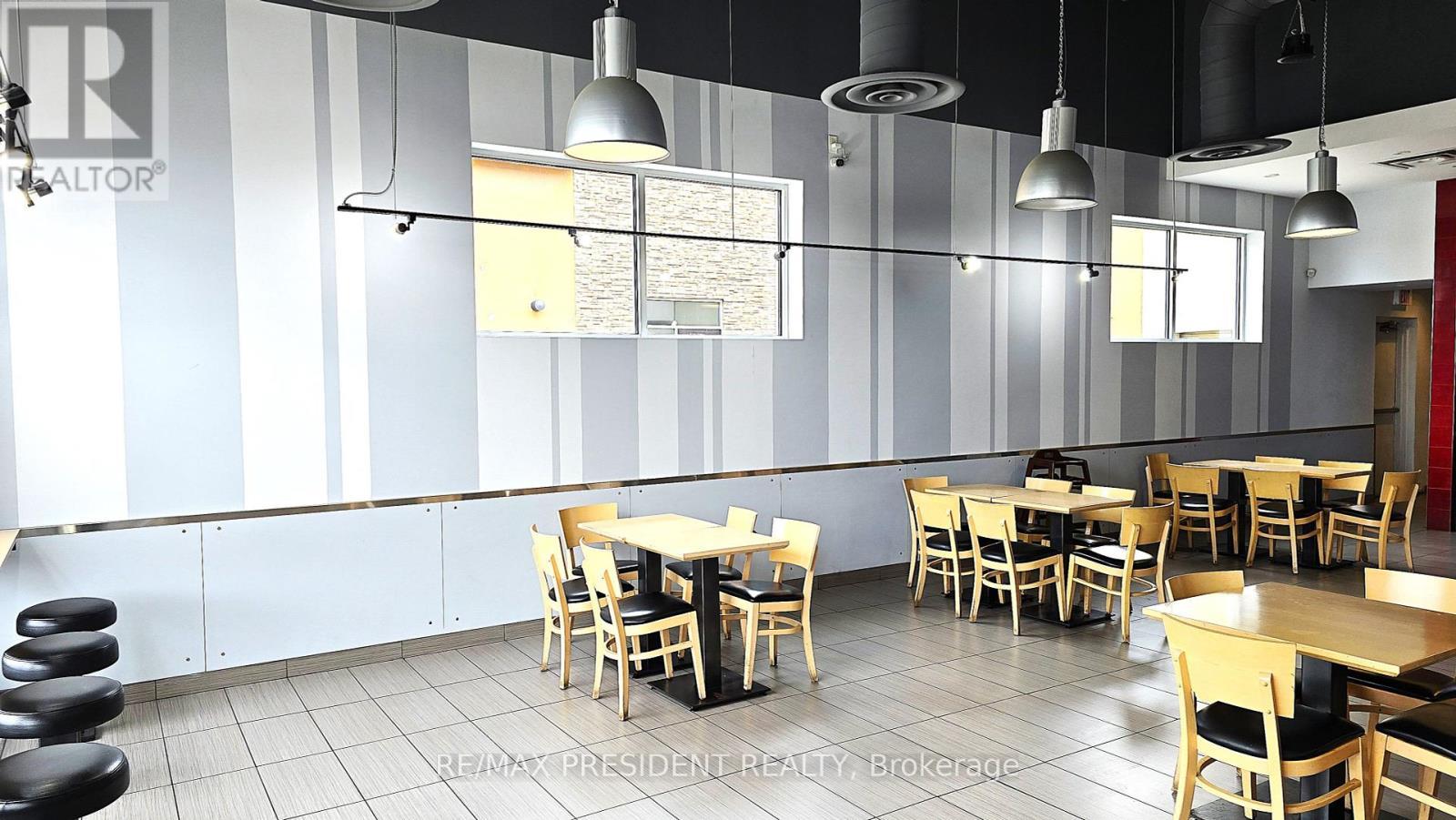 5 - 2969 Argentia Road, Mississauga, ON