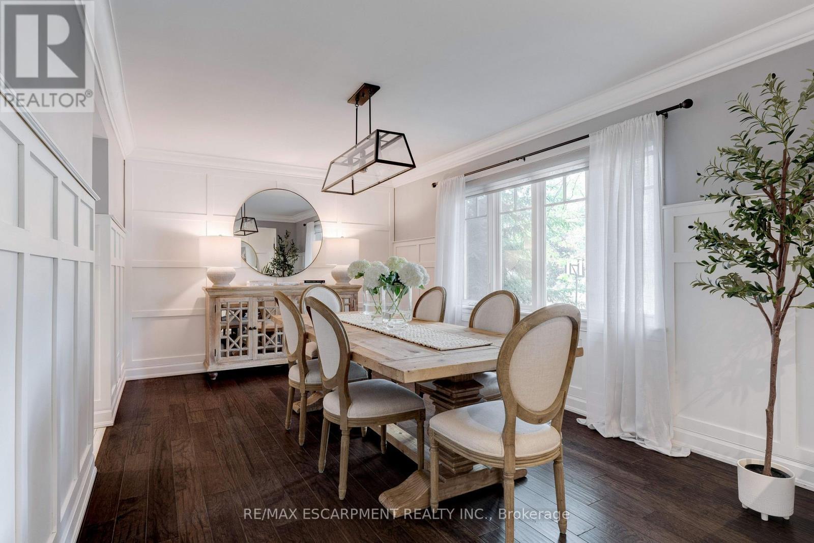 640 George Street, Burlington, ON - Indoor Photo Showing Dining Room