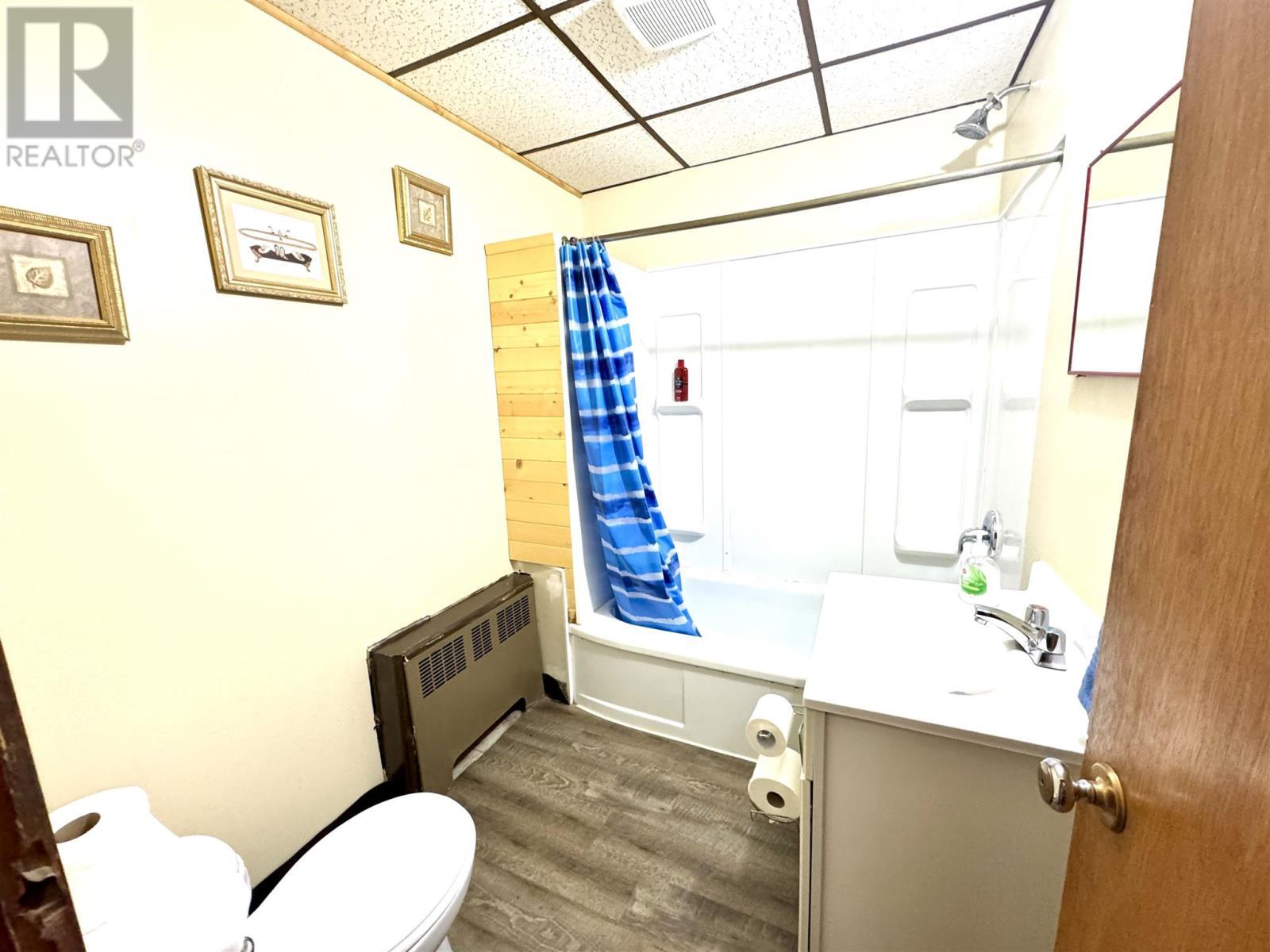 109 Front St, Hawk Junction, ON