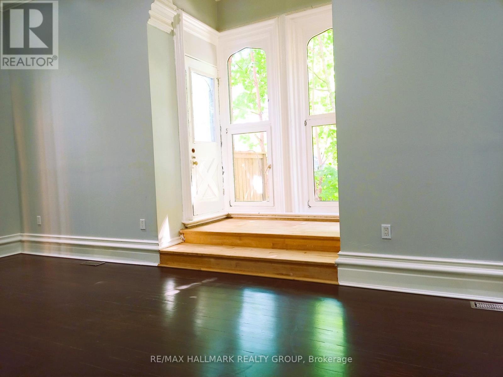 1 - 460 Wilbrod Street, Ottawa, ON - Indoor Photo Showing Other Room