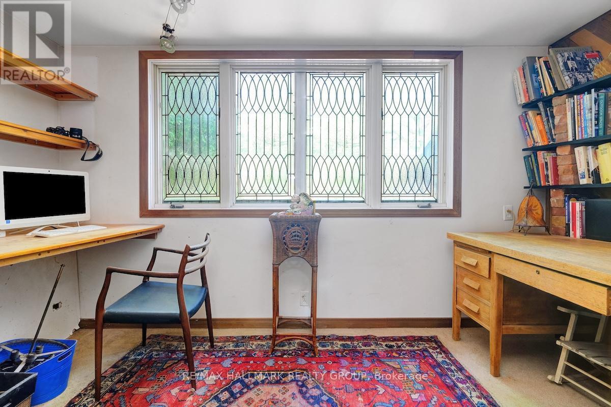 1 - 460 Wilbrod Street, Ottawa, ON - Indoor Photo Showing Office