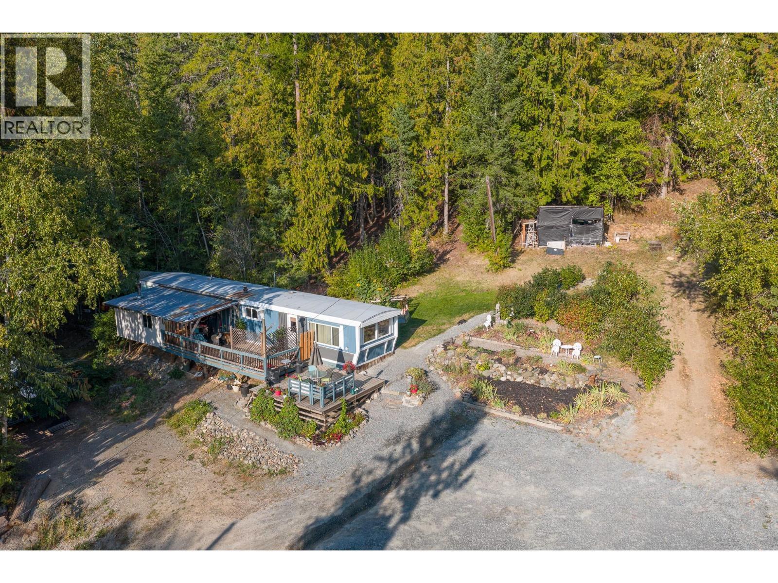 1137 36Th Avenue N, Creston, BC