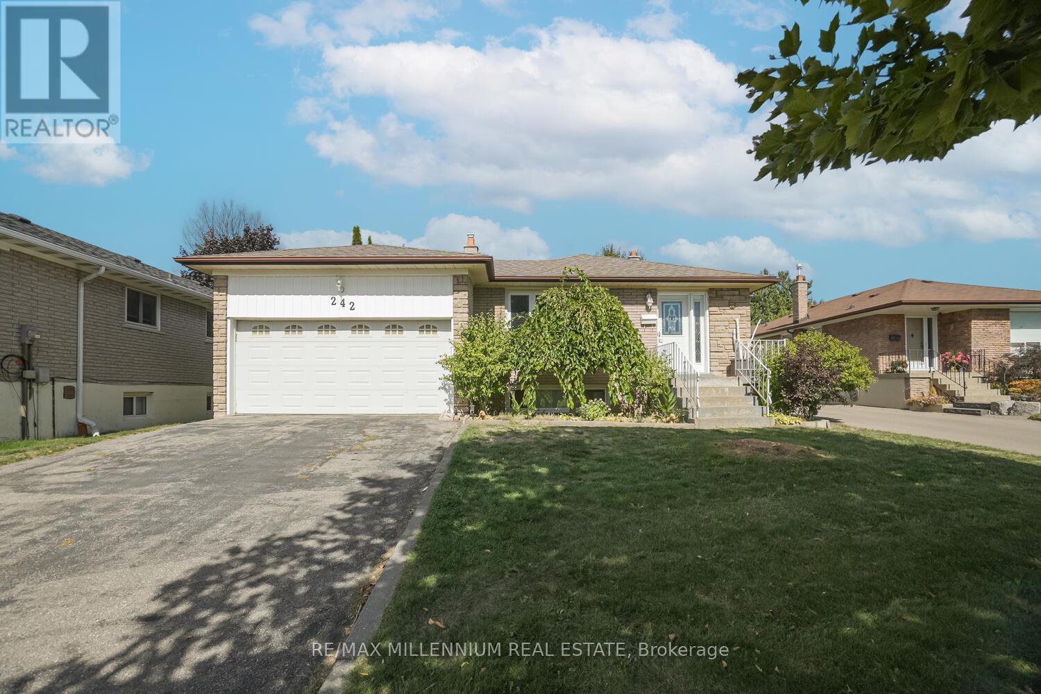 242 Coronation Drive, Toronto, ON - Outdoor