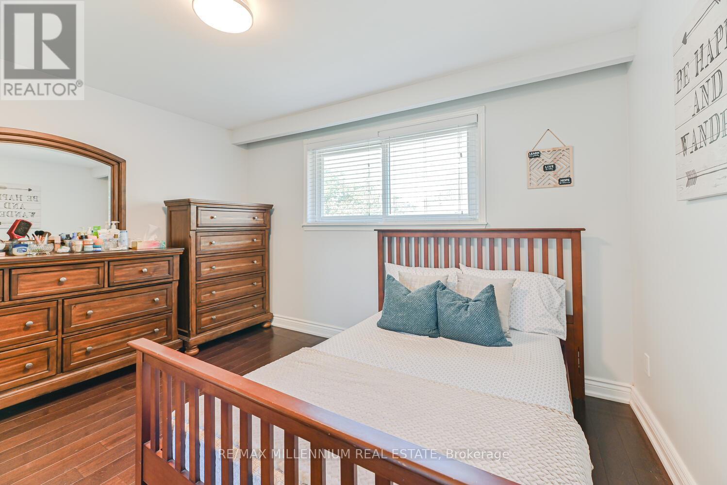 242 Coronation Drive, Toronto, ON - Indoor Photo Showing Bedroom