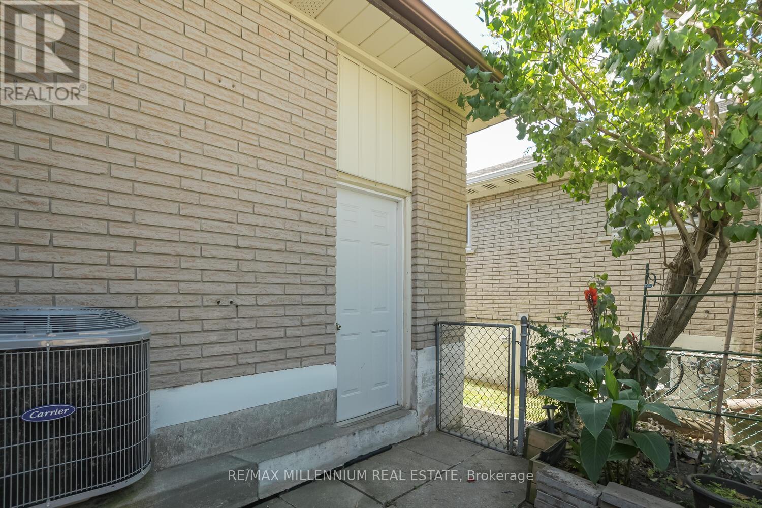 242 Coronation Drive, Toronto, ON - Outdoor With Exterior