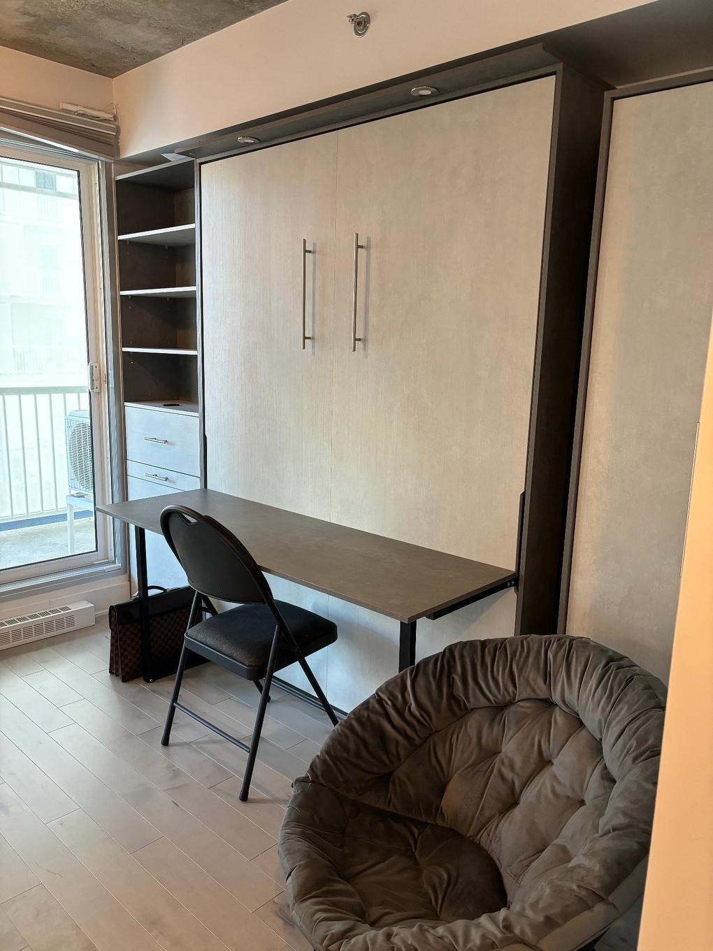 Office - 604-2320 Rue Tupper, Montréal (Ville-Marie), QC - Indoor Photo Showing Other Room