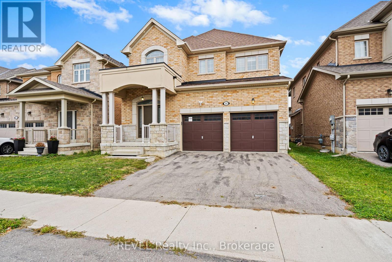 32 Sparkle Drive, Thorold (Rolling Meadows), ON - Outdoor With Facade