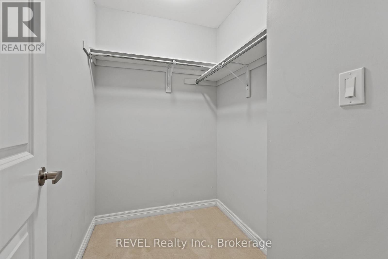 32 Sparkle Drive, Thorold (Rolling Meadows), ON - Indoor With Storage