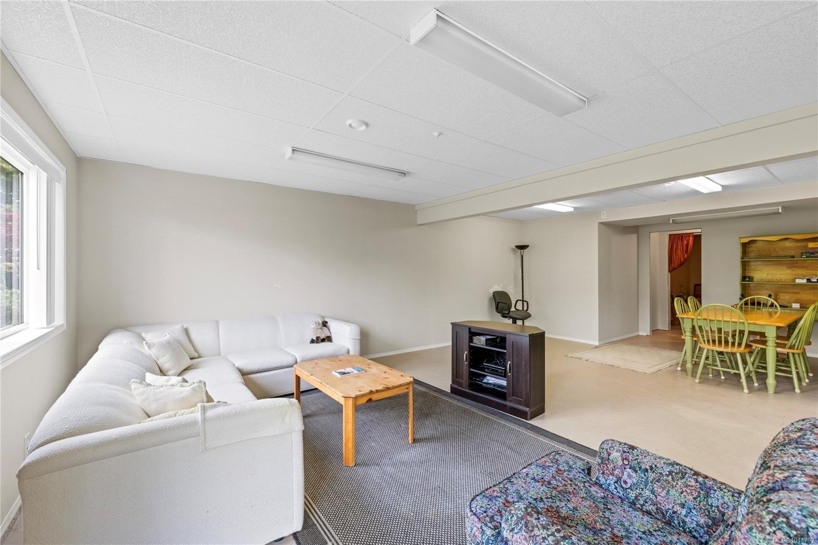 6339 Savary St, Nanaimo, BC