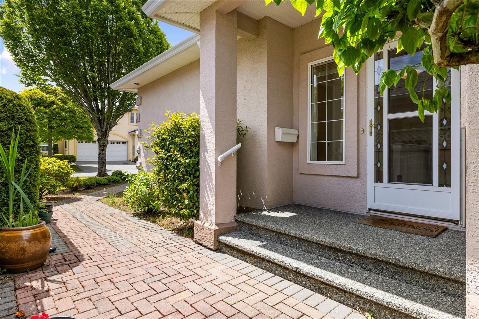 6339 Savary St, Nanaimo, BC