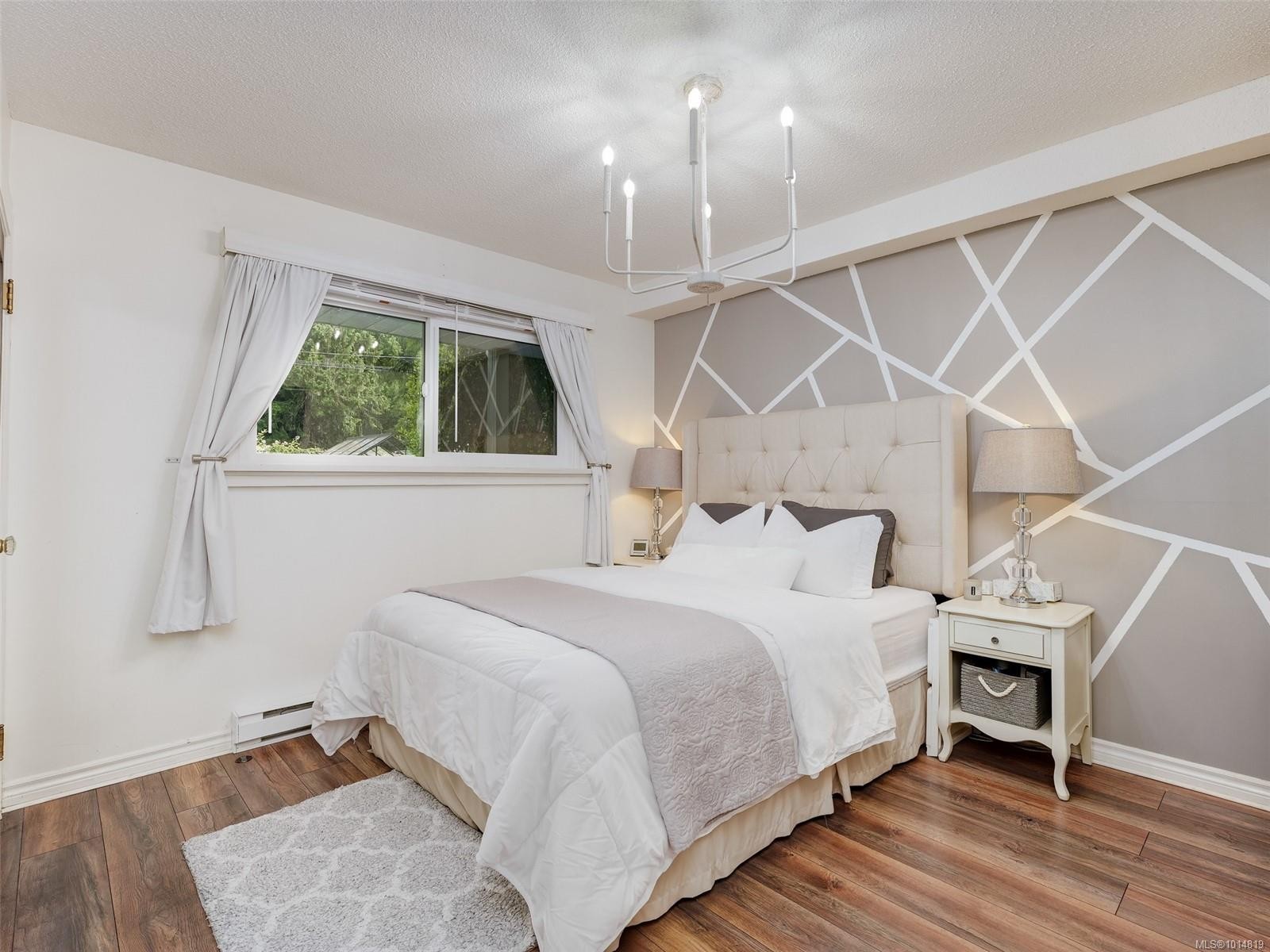 2-1956 Glenidle Rd, Sooke, BC - Indoor Photo Showing Bedroom
